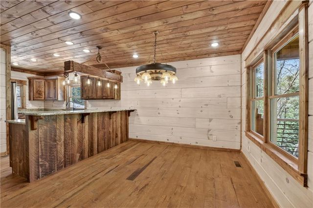 245 Moonstone Drive, Ellijay, GA 30540