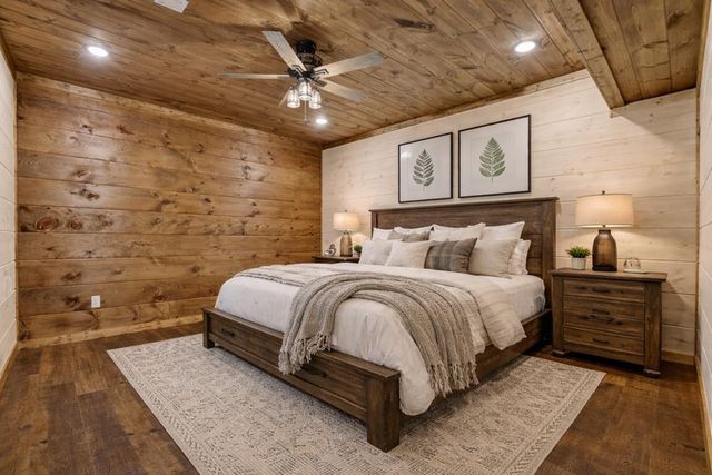 245 Moonstone Drive, Ellijay, GA 30540