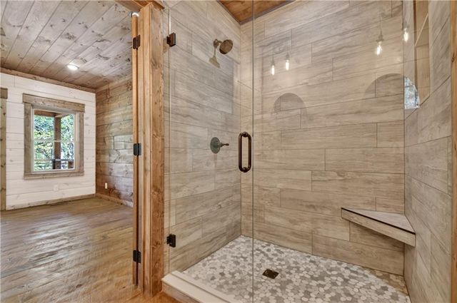 245 Moonstone Drive, Ellijay, GA 30540
