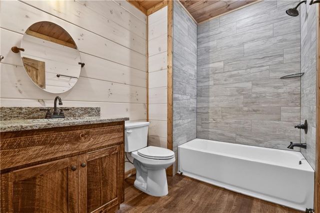 245 Moonstone Drive, Ellijay, GA 30540