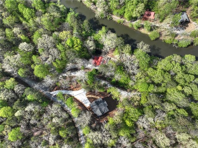 245 Moonstone Drive, Ellijay, GA 30540