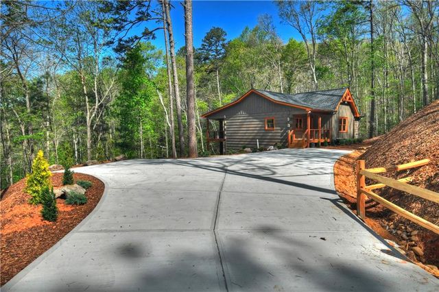 245 Moonstone Drive, Ellijay, GA 30540