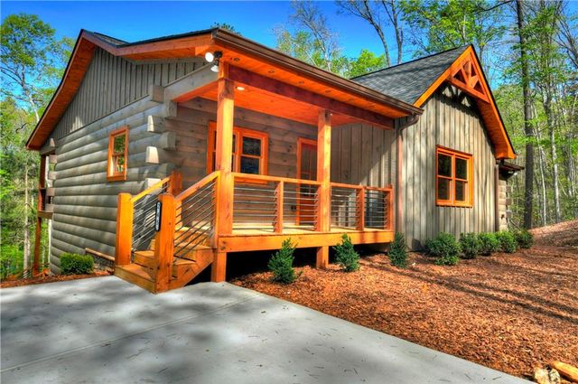 245 Moonstone Drive, Ellijay, GA 30540