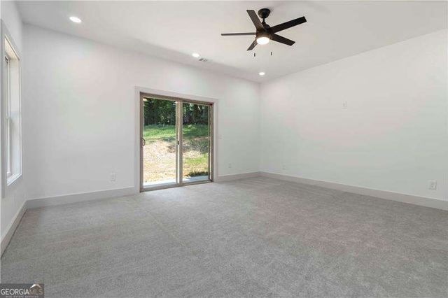 2884 Thompson Circle, Decatur, GA 30034