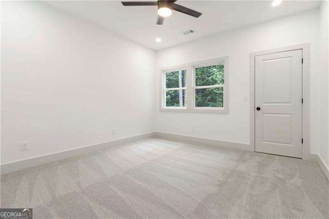 2884 Thompson Circle, Decatur, GA 30034