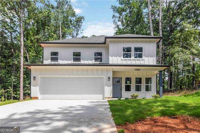 2884 Thompson Circle, Decatur, GA 30034
