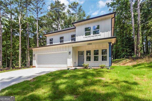2884 Thompson Circle, Decatur, GA 30034