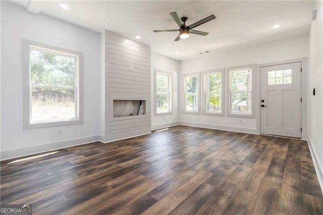 2884 Thompson Circle, Decatur, GA 30034