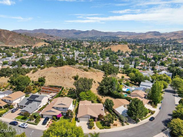 5469 Softwind Way, Agoura Hills, CA 91301