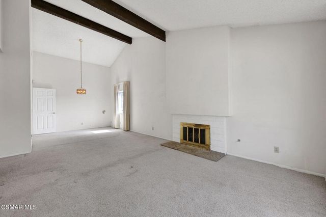5469 Softwind Way, Agoura Hills, CA 91301