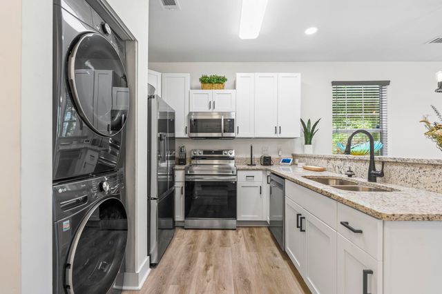 464 River Oaks Dr Apt 67A, Myrtle Beach, SC 29579