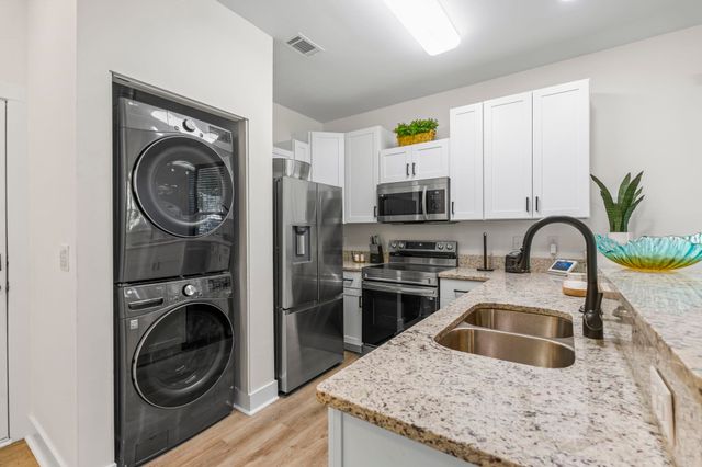 464 River Oaks Dr Apt 67A, Myrtle Beach, SC 29579