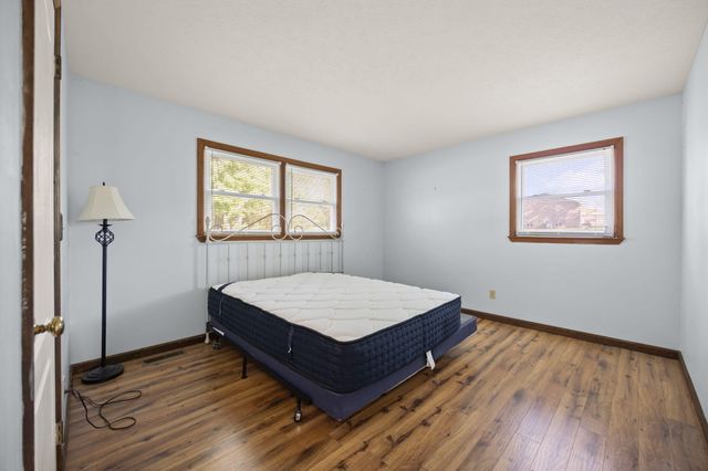 295 Hampton Avenue, Somerset, KY 42503