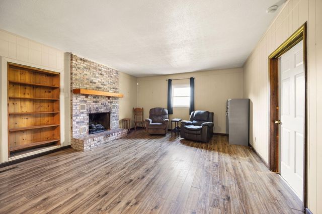 295 Hampton Avenue, Somerset, KY 42503