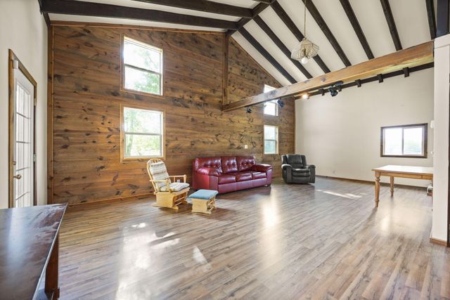 295 Hampton Avenue, Somerset, KY 42503