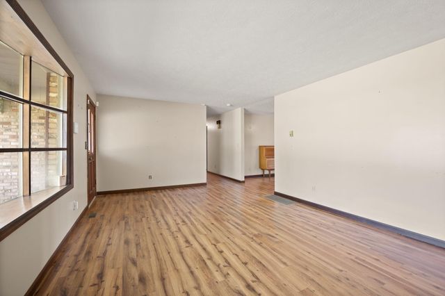 295 Hampton Avenue, Somerset, KY 42503
