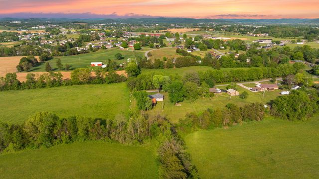 295 Hampton Avenue, Somerset, KY 42503