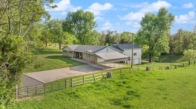 295 Hampton Avenue, Somerset, KY 42503