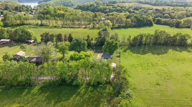 295 Hampton Avenue, Somerset, KY 42503