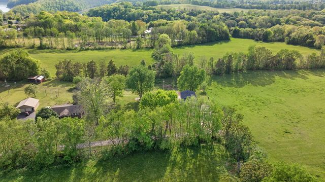 295 Hampton Avenue, Somerset, KY 42503