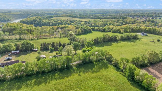 295 Hampton Avenue, Somerset, KY 42503