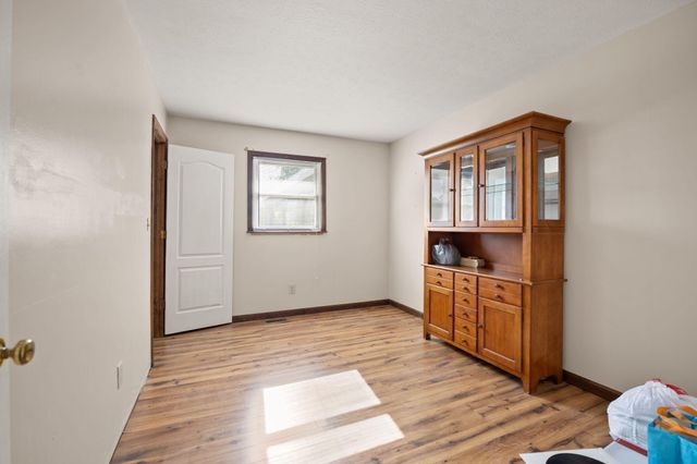 295 Hampton Avenue, Somerset, KY 42503