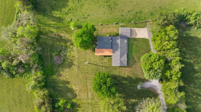 295 Hampton Avenue, Somerset, KY 42503