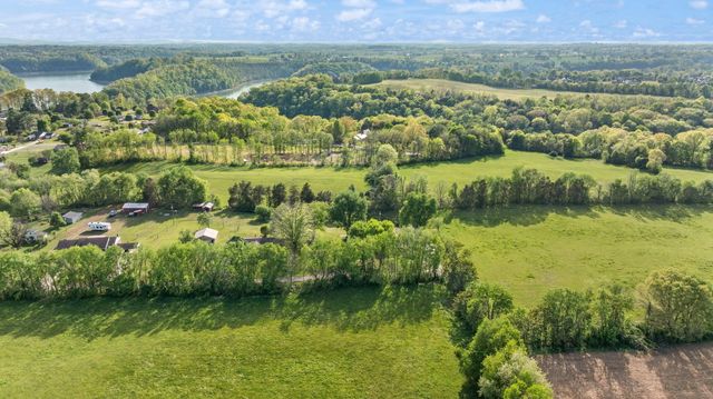 295 Hampton Avenue, Somerset, KY 42503