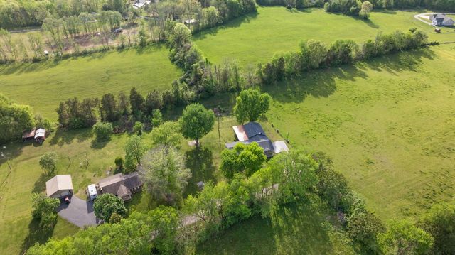 295 Hampton Avenue, Somerset, KY 42503