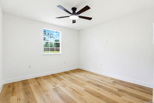3239 Woodfin, San Antonio, TX 78264