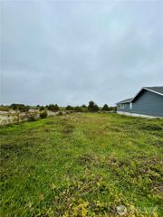 1406 E Ocean Shores Boulevard, Ocean Shores, WA 98569
