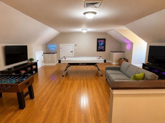 26 Webster Rd, Lexington, MA 02421