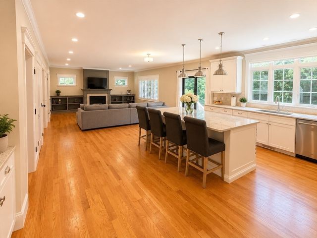 26 Webster Rd, Lexington, MA 02421