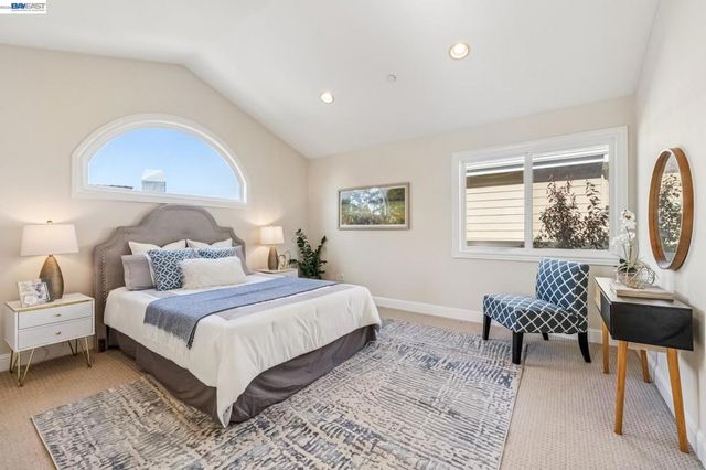 829 Lippert Pl, Santa Clara, CA 95050