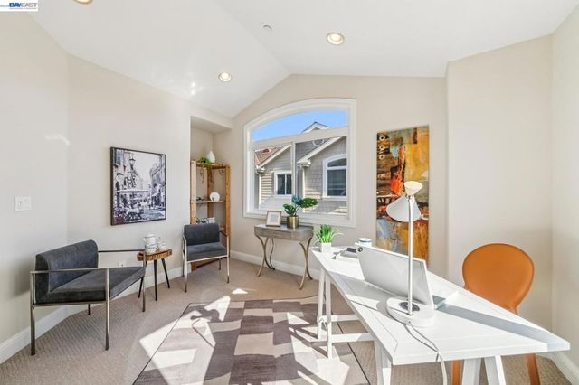 829 Lippert Pl, Santa Clara, CA 95050