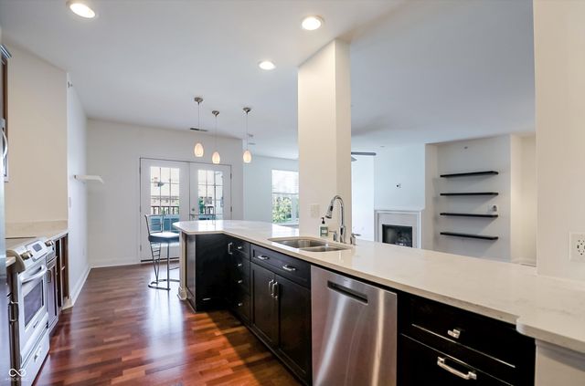 451 American Way N 2F, Carmel, IN 46032