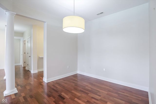 451 American Way N 2F, Carmel, IN 46032