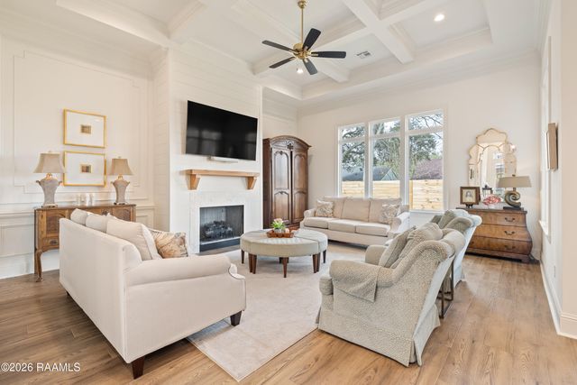 506 Traditions Drive, Lafayette, LA 70508