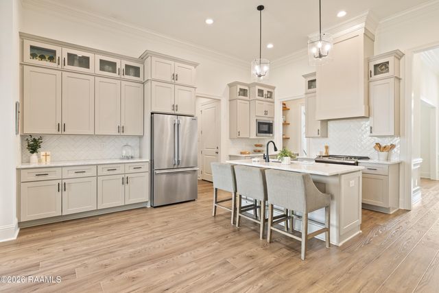 506 Traditions Drive, Lafayette, LA 70508