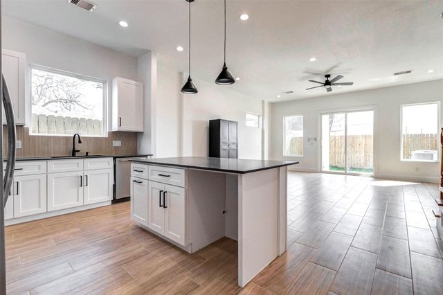 112 Luetta Street, Houston, TX 77076