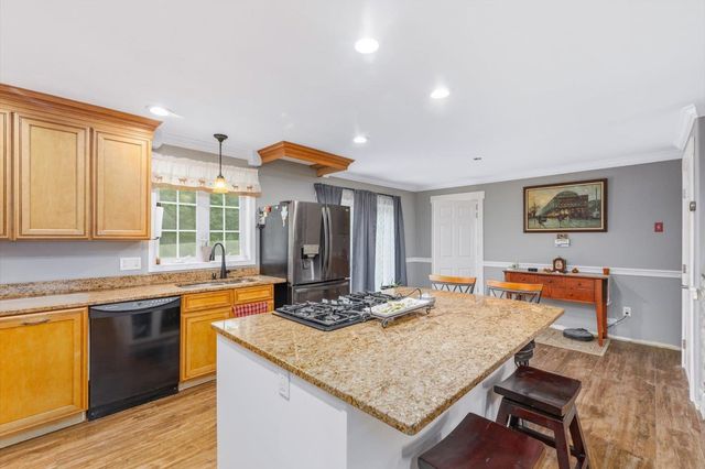 56 Lord View Drive, Jaffrey, NH 03452