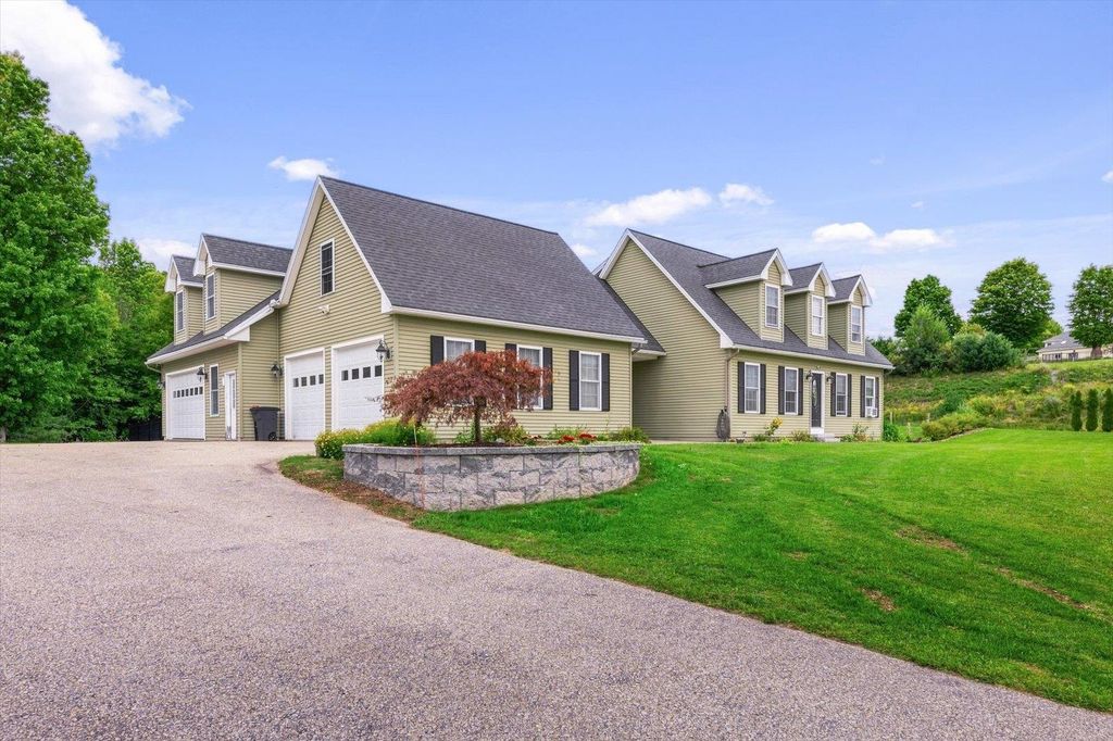56 Lord View Drive, Jaffrey, NH 03452