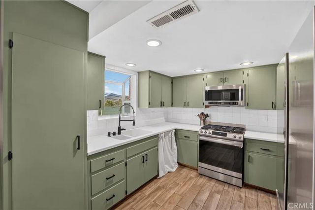 6301 Avenue De Palma, Jurupa Valley, CA 92509