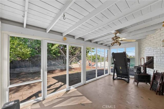 6301 Avenue De Palma, Jurupa Valley, CA 92509
