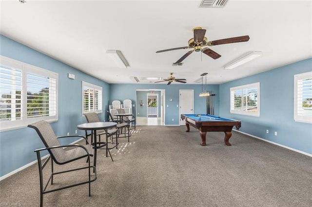 345 Mango ST 405, Fort Myers Beach, FL 33931