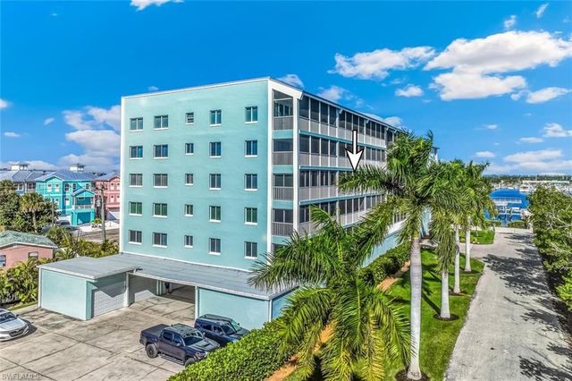 345 Mango ST 405, Fort Myers Beach, FL 33931