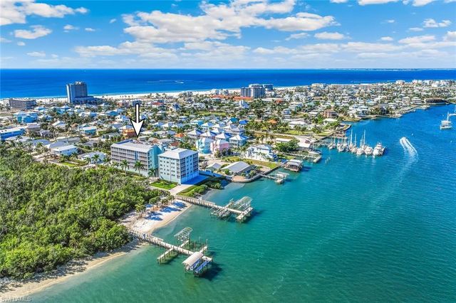 345 Mango ST 405, Fort Myers Beach, FL 33931