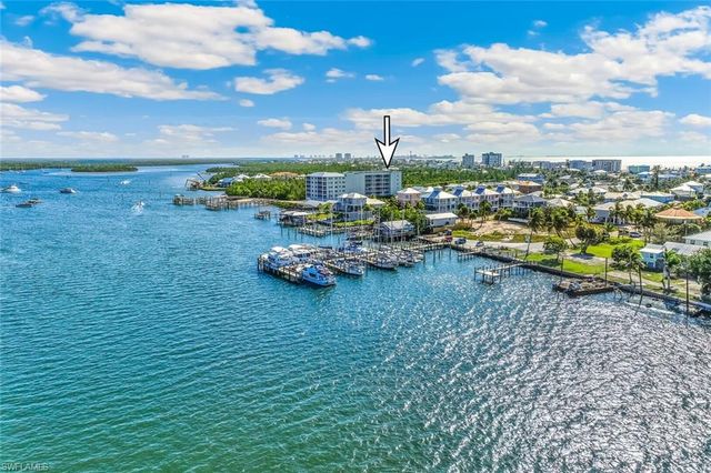 345 Mango ST 405, Fort Myers Beach, FL 33931