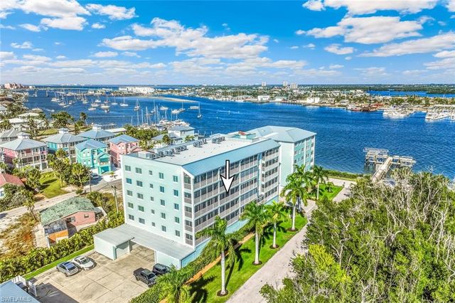 345 Mango ST 405, Fort Myers Beach, FL 33931
