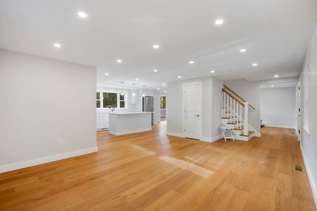 96 Lake Shore Dr, Duxbury, MA 02332
